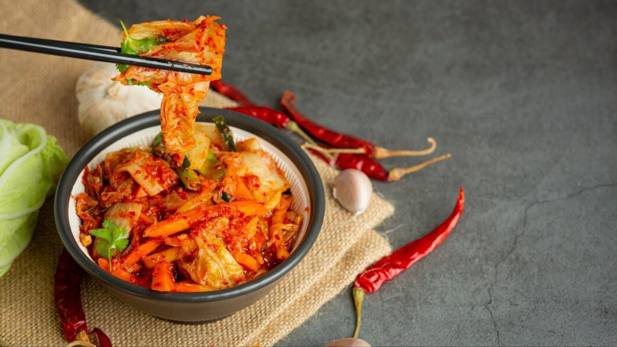 Makanan Fermentasi: Rahasia Kesehatan Usus dan Imunitas yang Tersembunyi